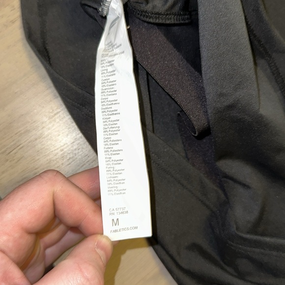 Fabletics Tank - Picture 3 of 3